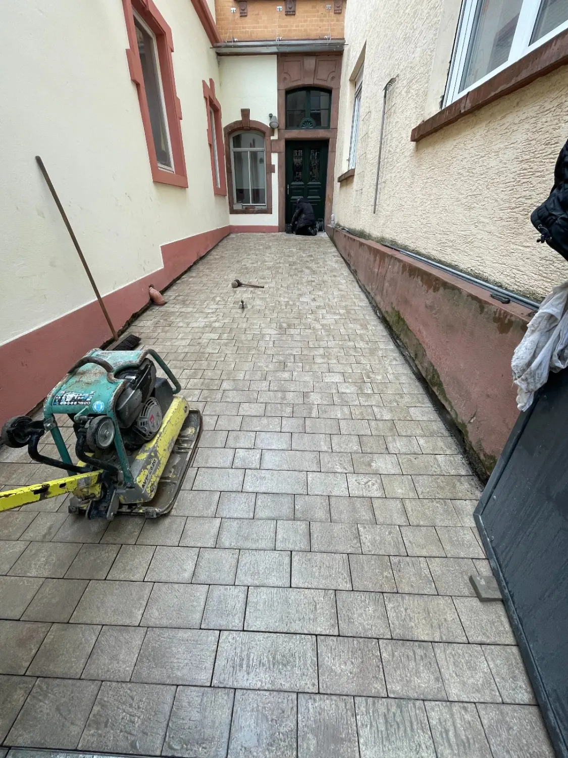 Ausenanlagen von Volkert Bau